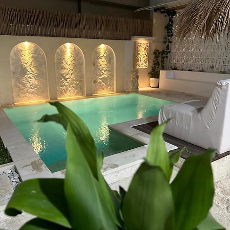 Ellies Hotel Nusa Dua  Exteriér fotografie