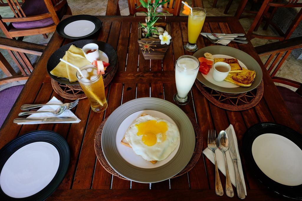 Ellies Hotel Nusa Dua  Exteriér fotografie