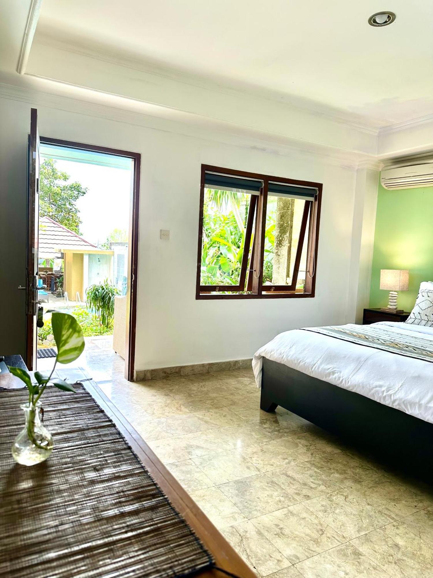 Ellies Hotel Nusa Dua  Exteriér fotografie