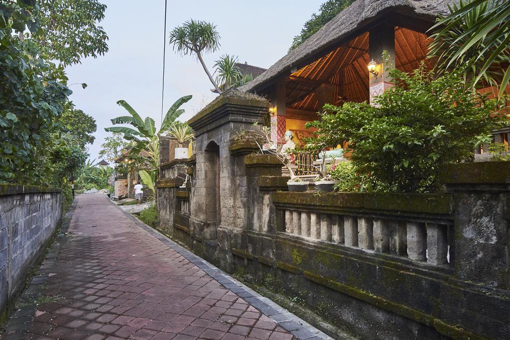 Ellies Hotel Nusa Dua  Exteriér fotografie