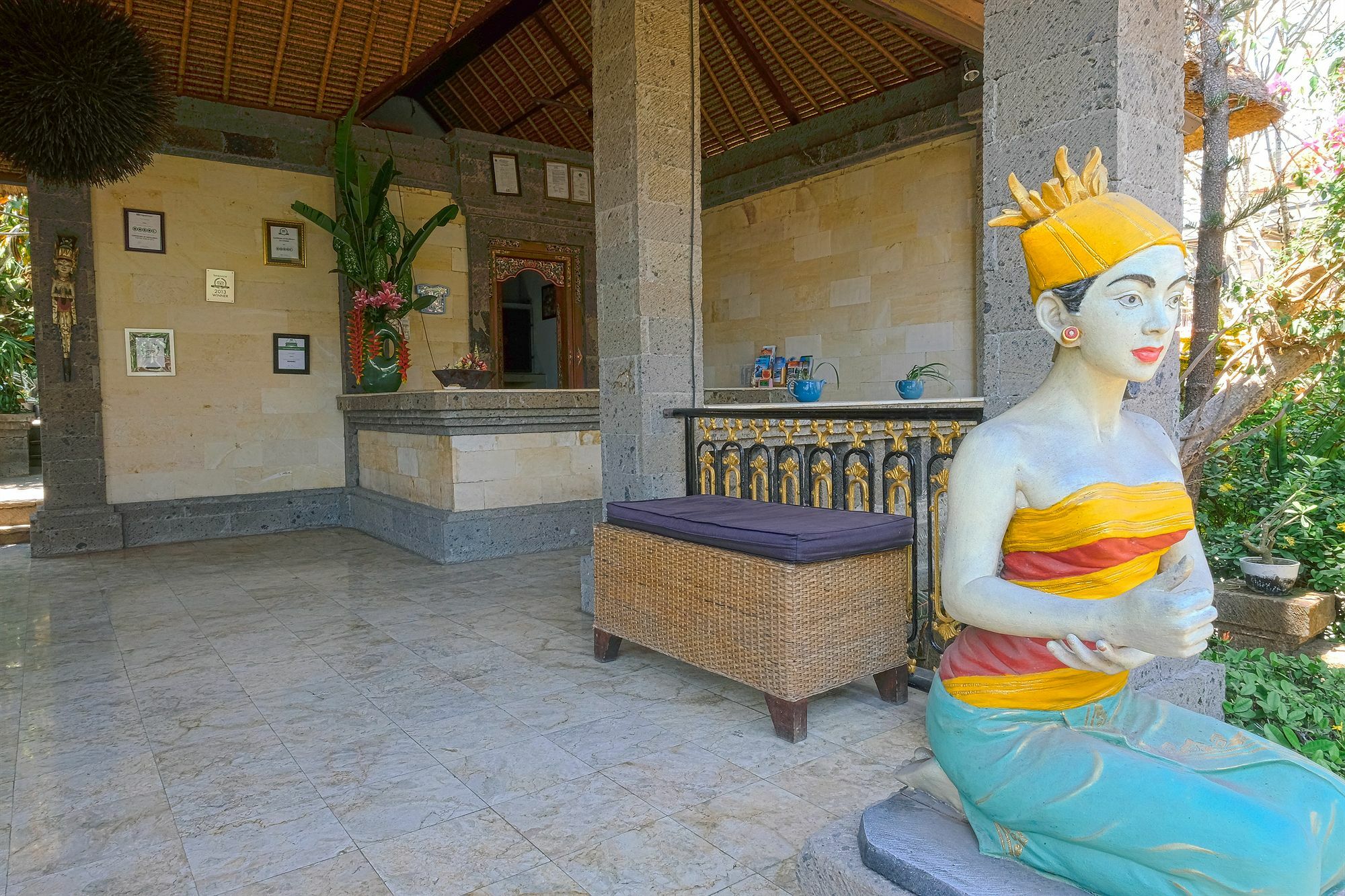 Ellies Hotel Nusa Dua  Exteriér fotografie